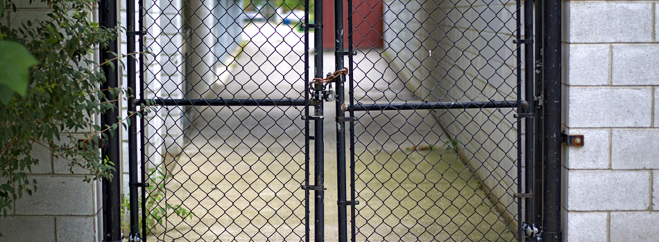 Custom Fencing Gate Installation Tamil Nadu — Nila Fencing Contractors